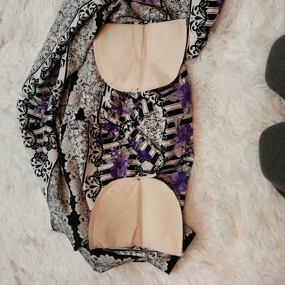 Vintage  black, purple and white multi print blouse - Picture 8 of 8